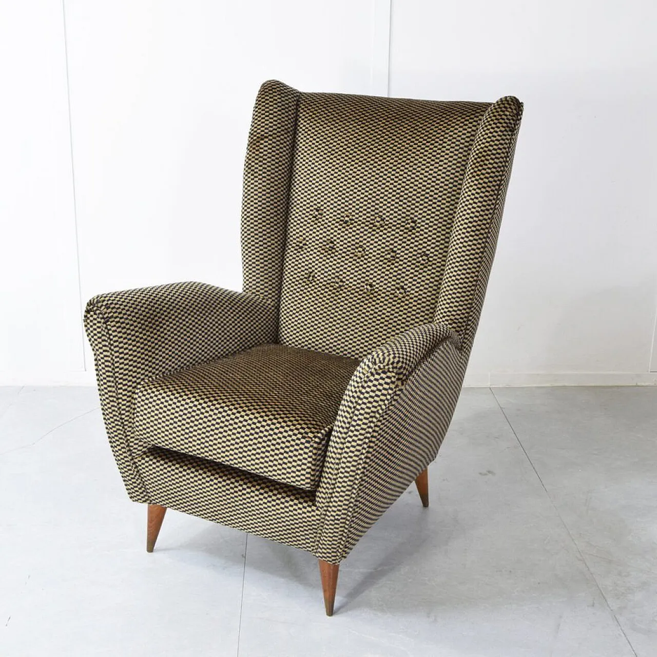 Armchair attributed to Gio Ponti for ISA, 1950s 1