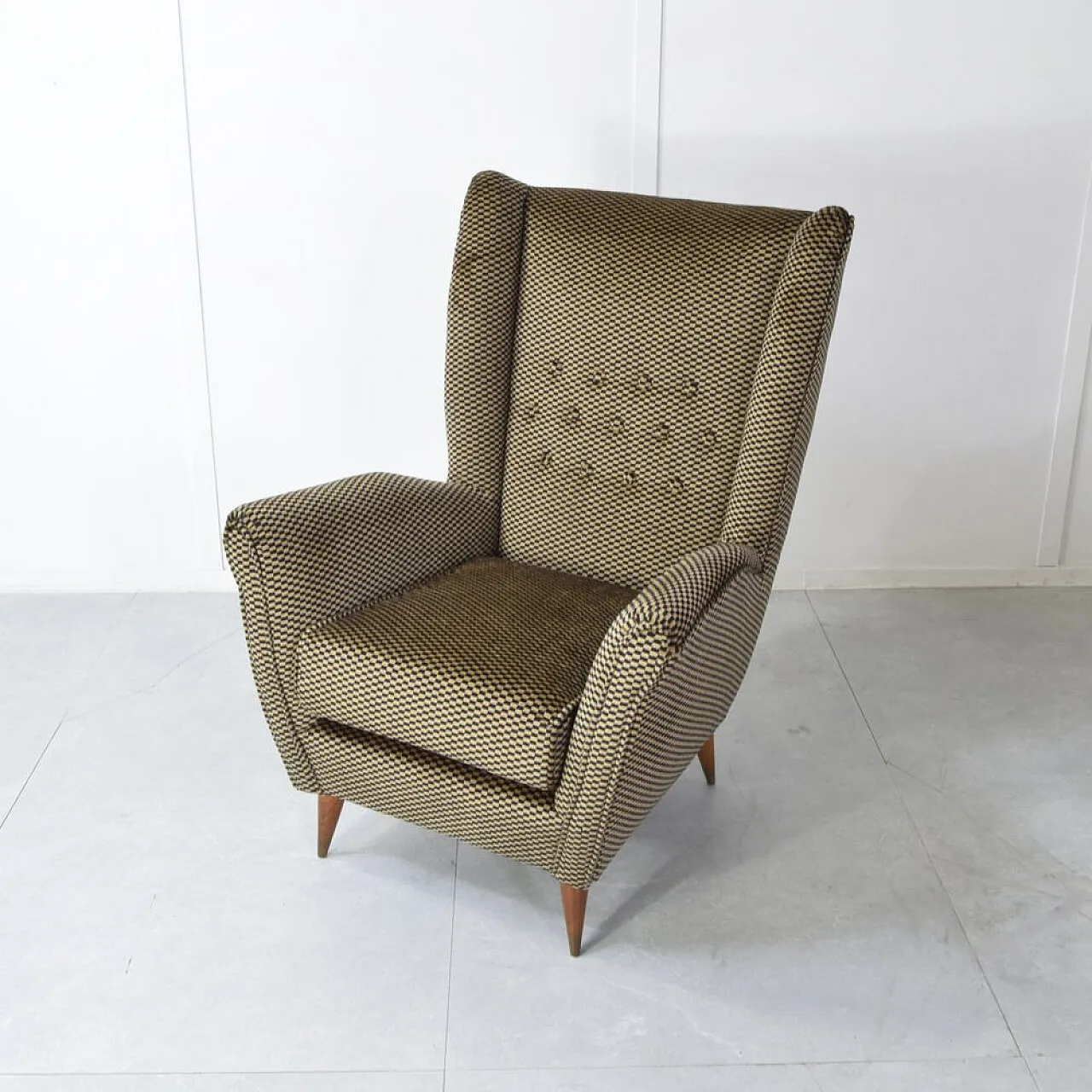 Armchair attributed to Gio Ponti for ISA, 1950s 2