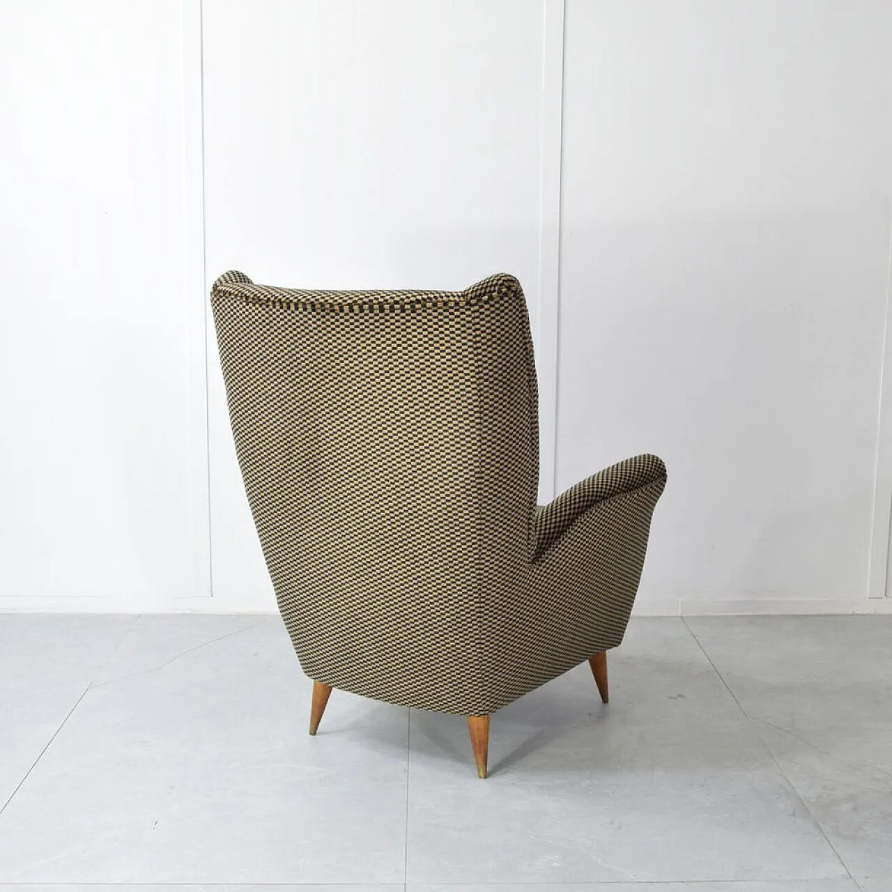Armchair attributed to Gio Ponti for ISA, 1950s 6