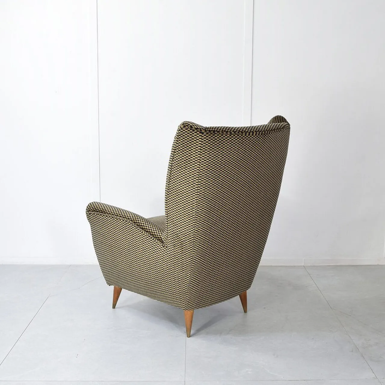 Armchair attributed to Gio Ponti for ISA, 1950s 7