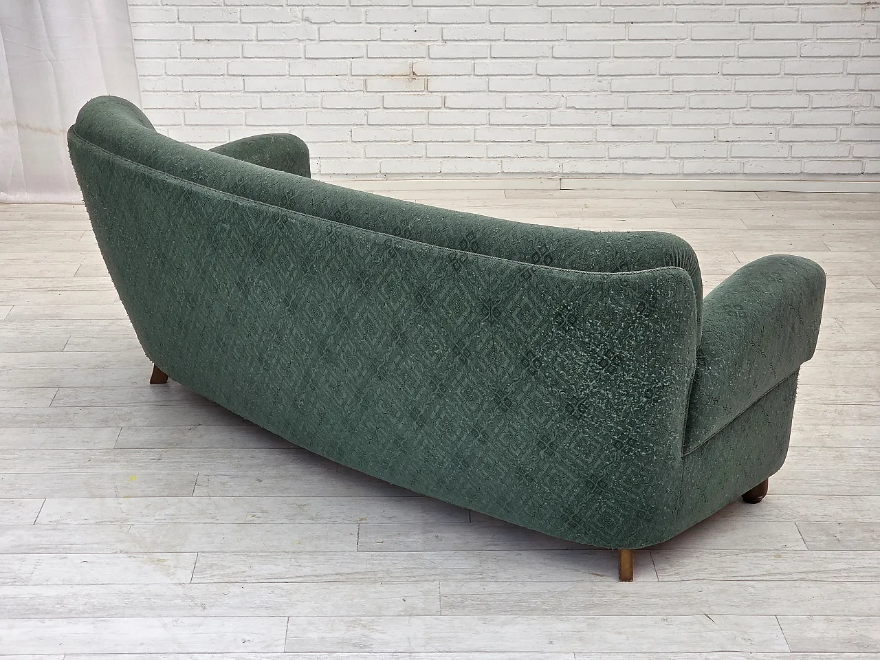 Divano danese a 3 posti verde chiaro, Anni '60 8