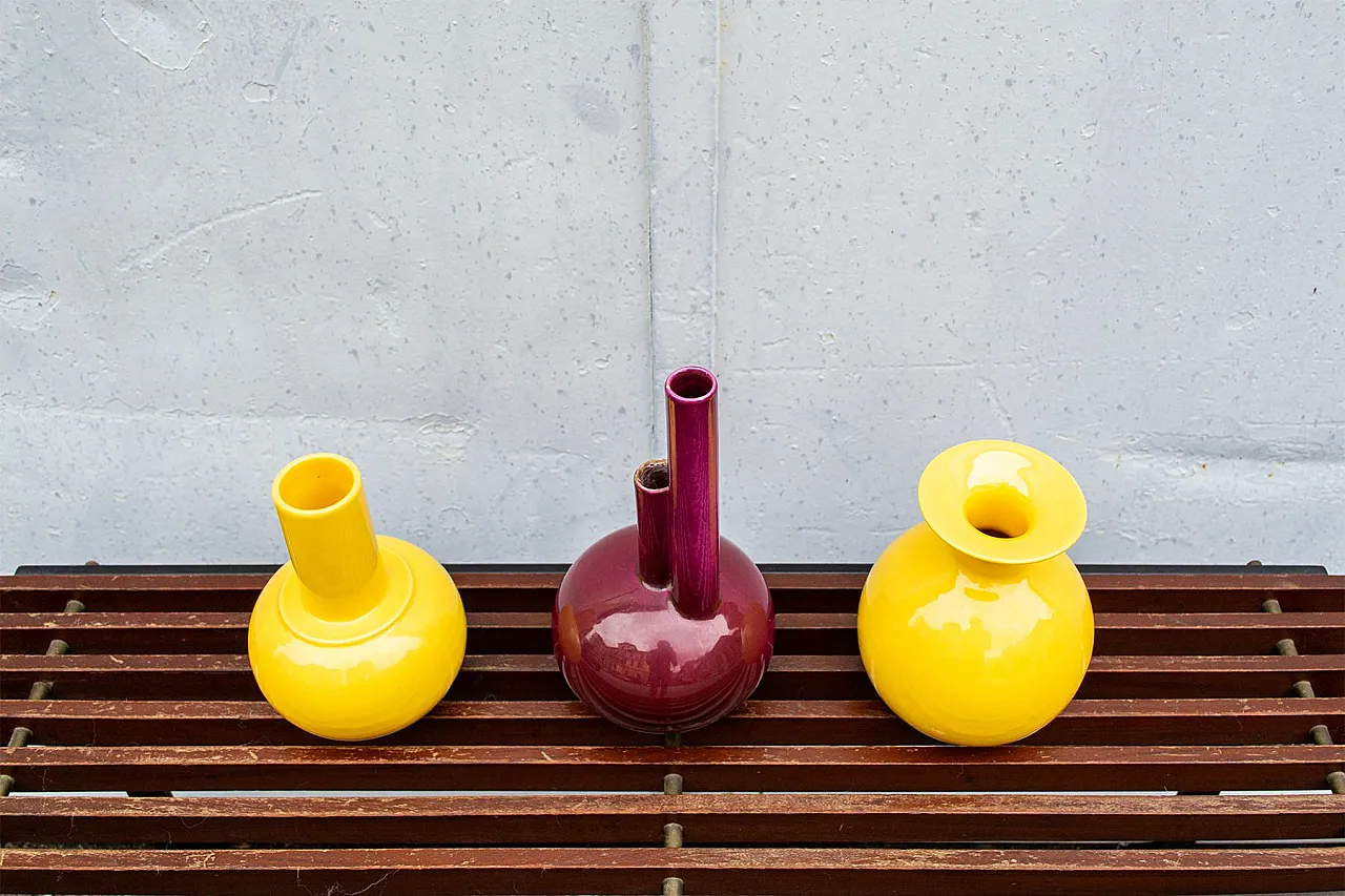 Vasi in ceramica gialla di SIC e vaso viola di SC3 Italia, anni '60 2