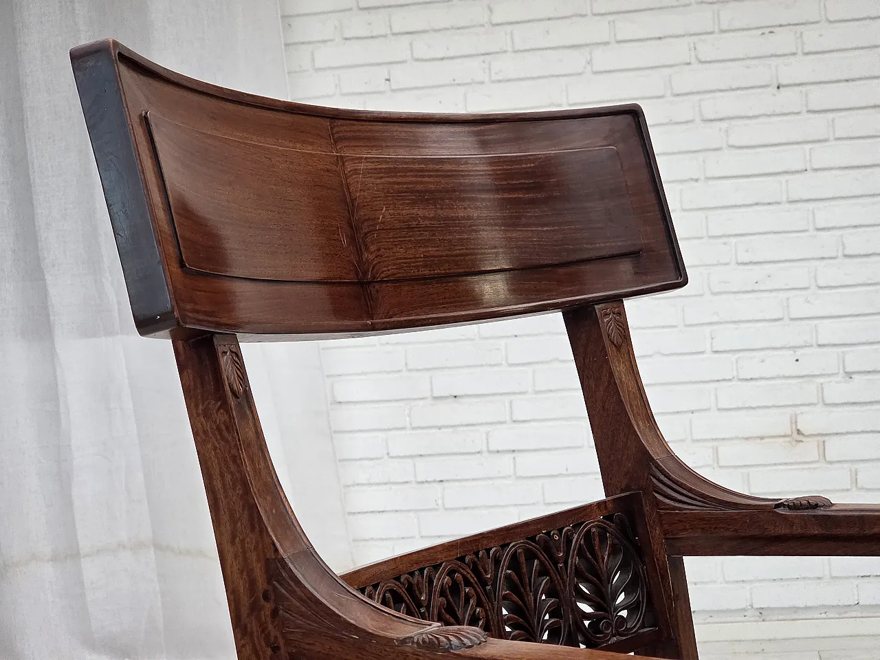 Copiia di poltrone di Georges Jacob teak, 1920-30 7