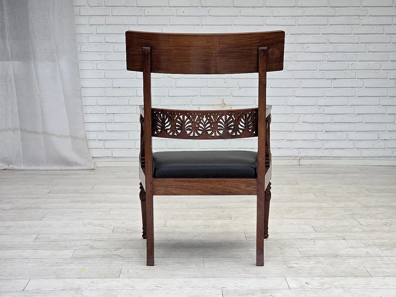 Copiia di poltrone di Georges Jacob teak, 1920-30 15