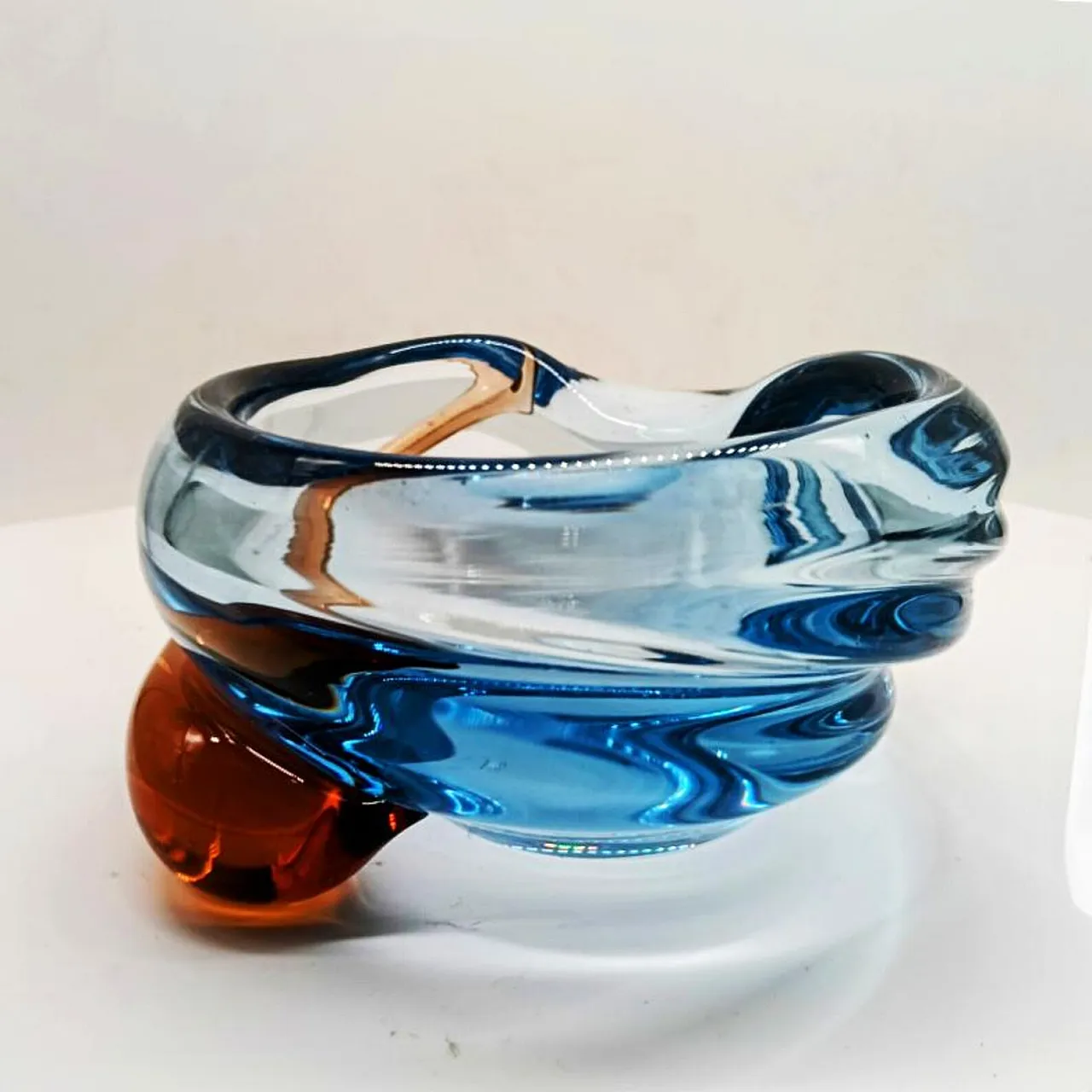 Ashtray in blown and handcrafted Murano glass, 1960s 2