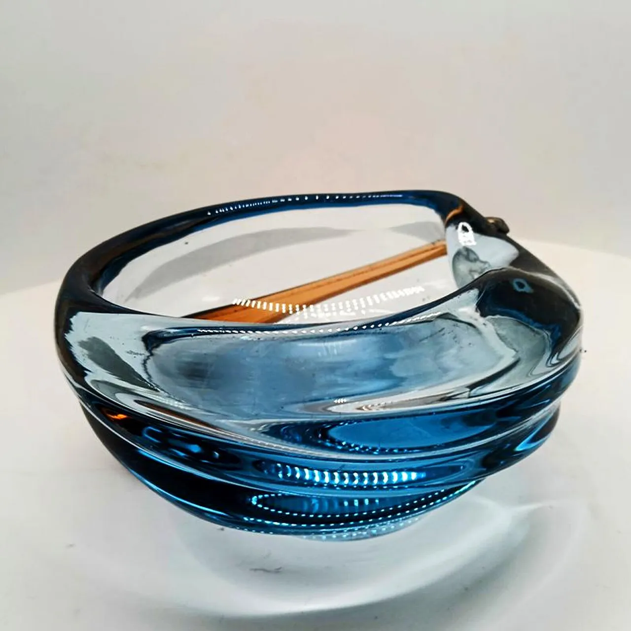 Ashtray in blown and handcrafted Murano glass, 1960s 3