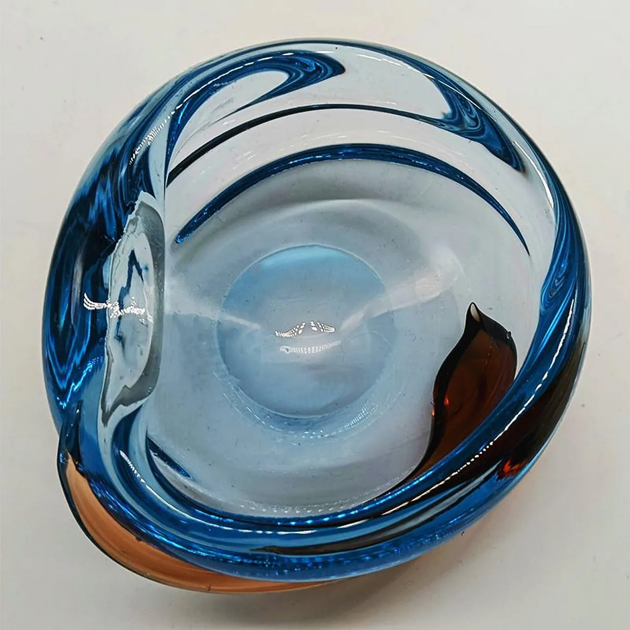 Ashtray in blown and handcrafted Murano glass, 1960s 6
