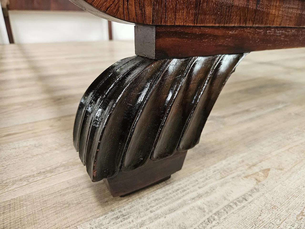 Pair of single beds art deco in mahogany and pink maple 18