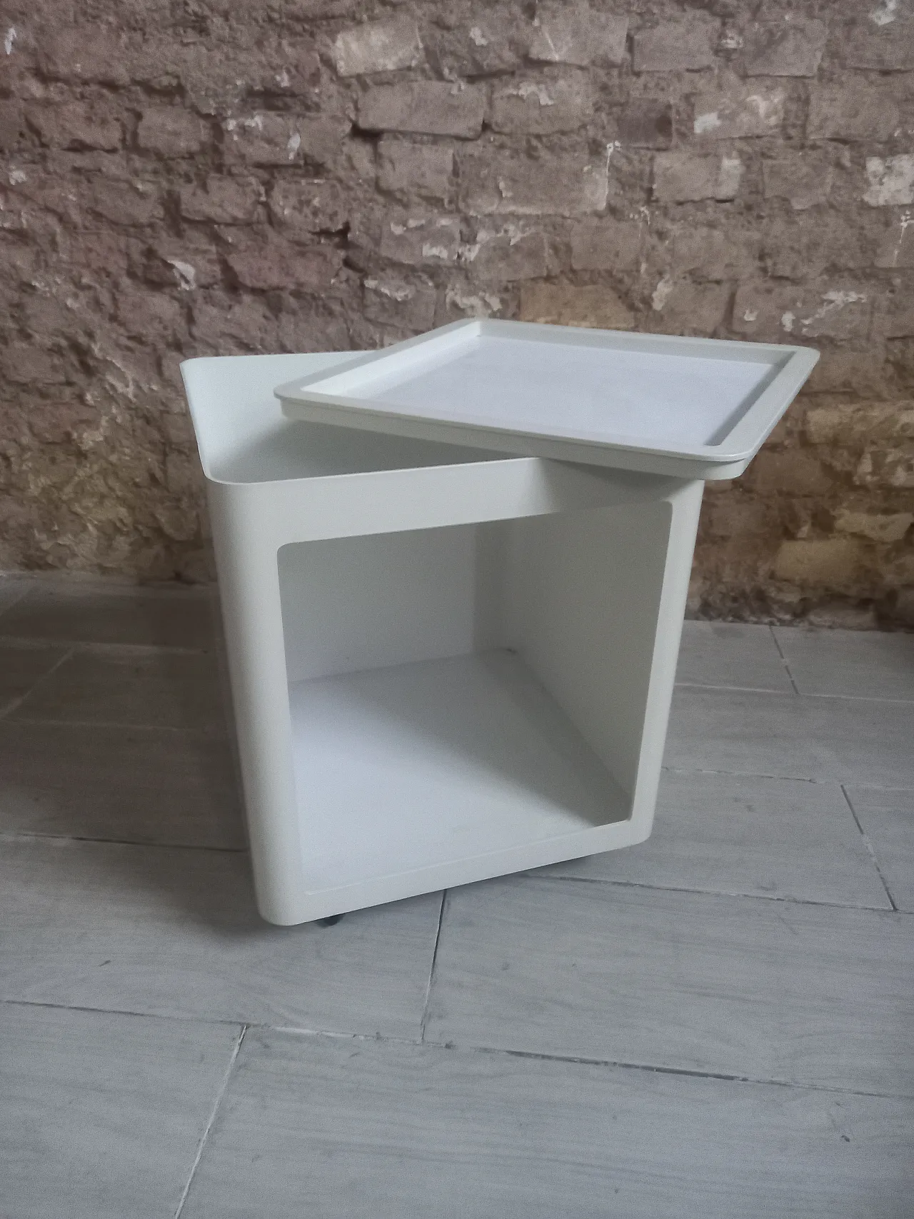 Cabinet with Rotelle Valletto Framework Production Valenti 3