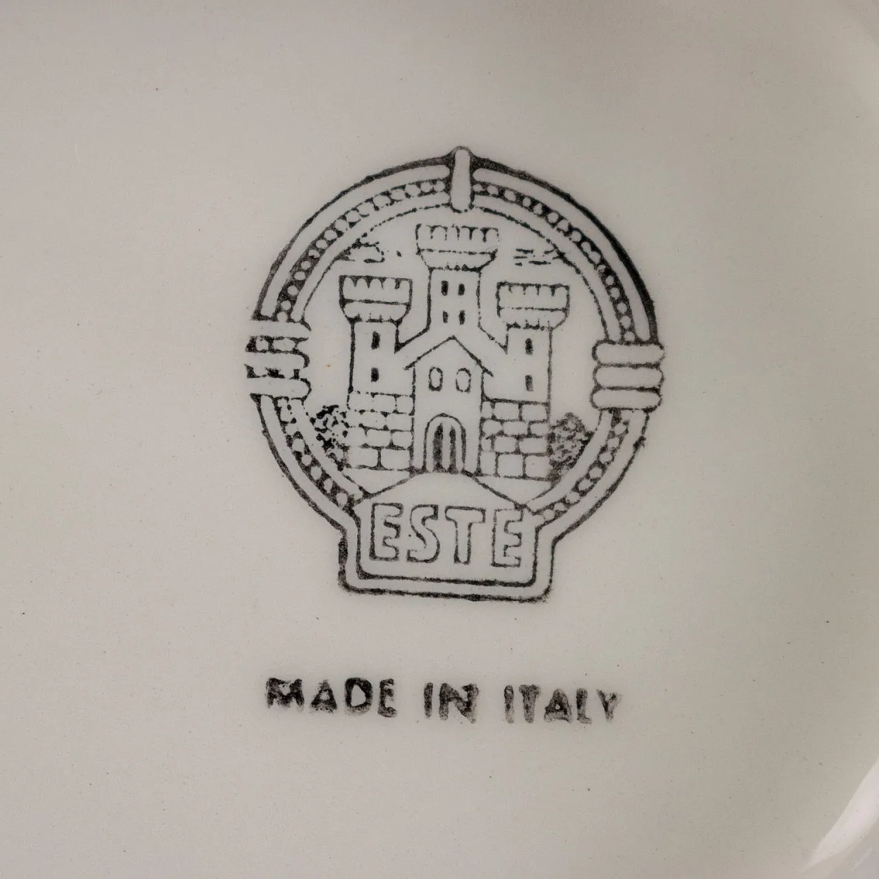 Coppia di candelieri in ceramica di Manifattura Este, '900 9