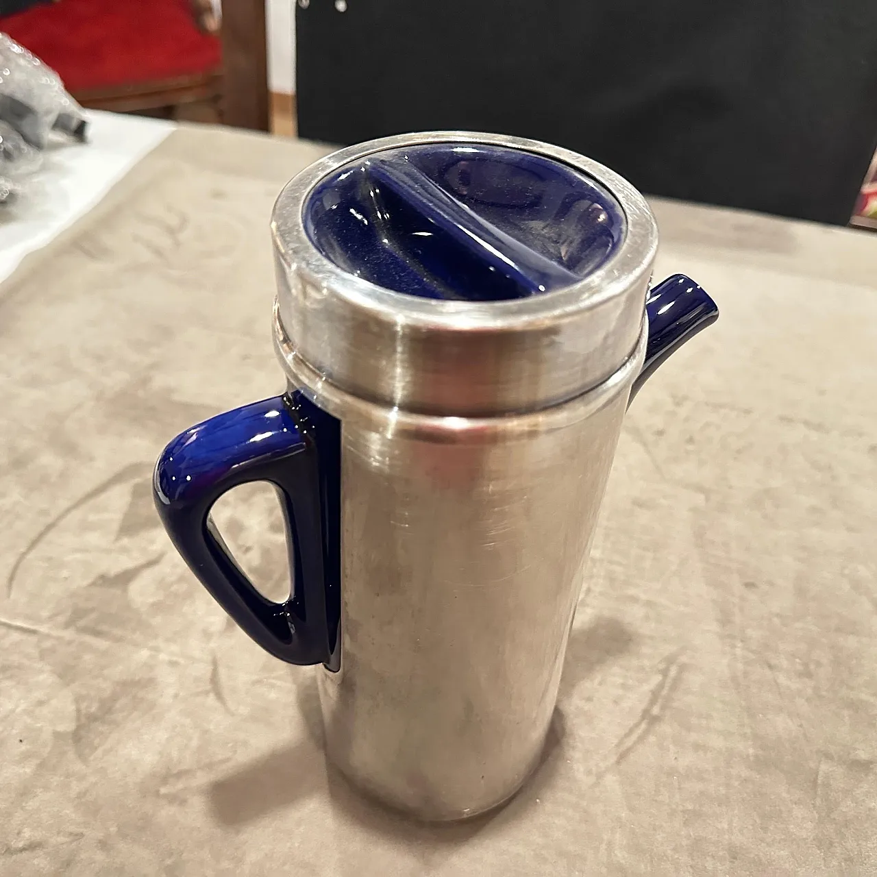 Coppia di caffettiere di Lino Sabattini, anni '80 4