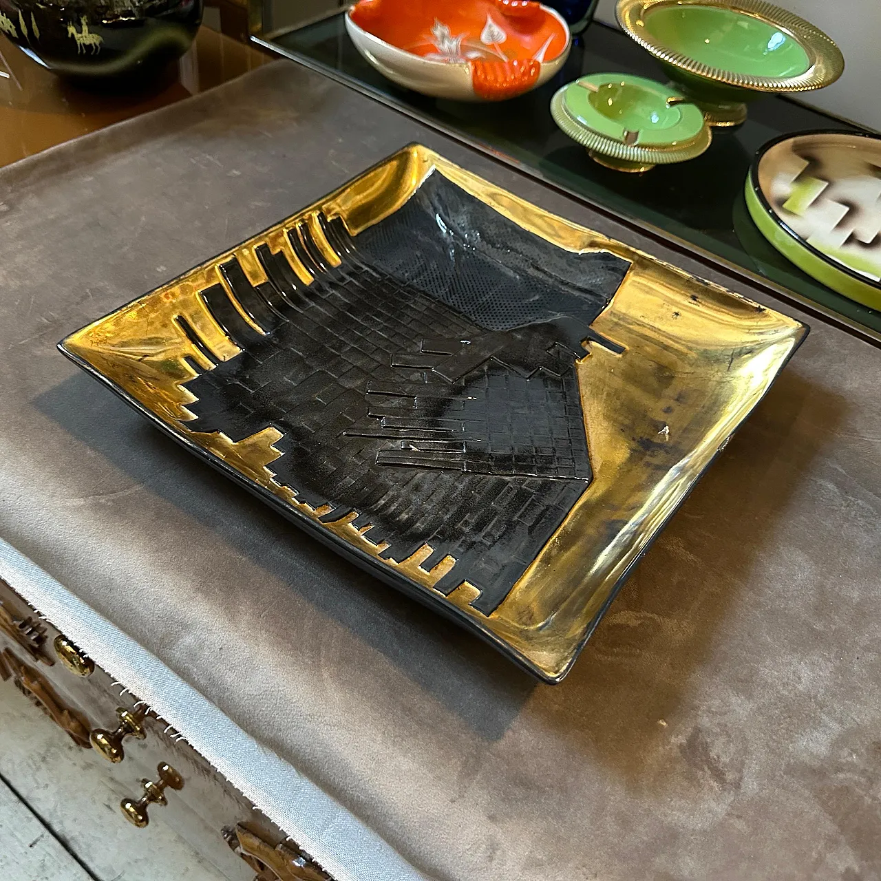 Gold and black ceramic vide poche by Capodimonte, 1980s 13