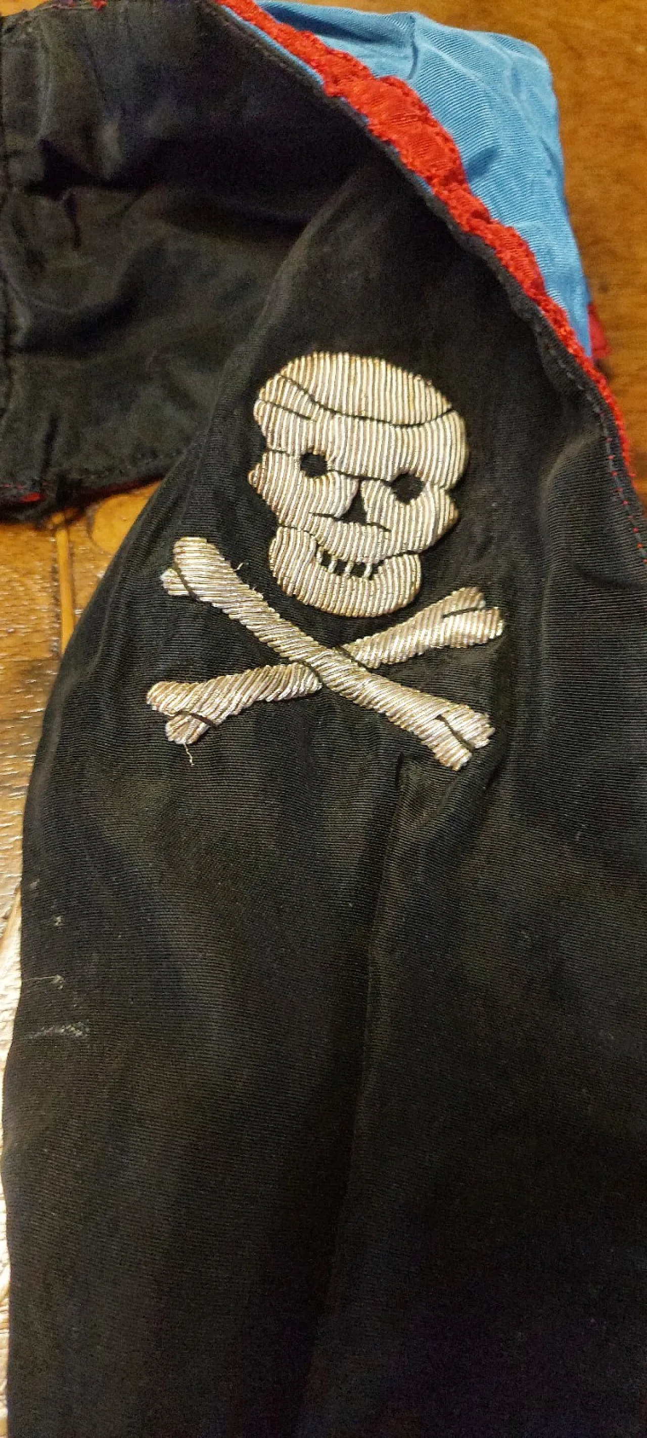 Embroidered Masonic stole, late 19th century 9