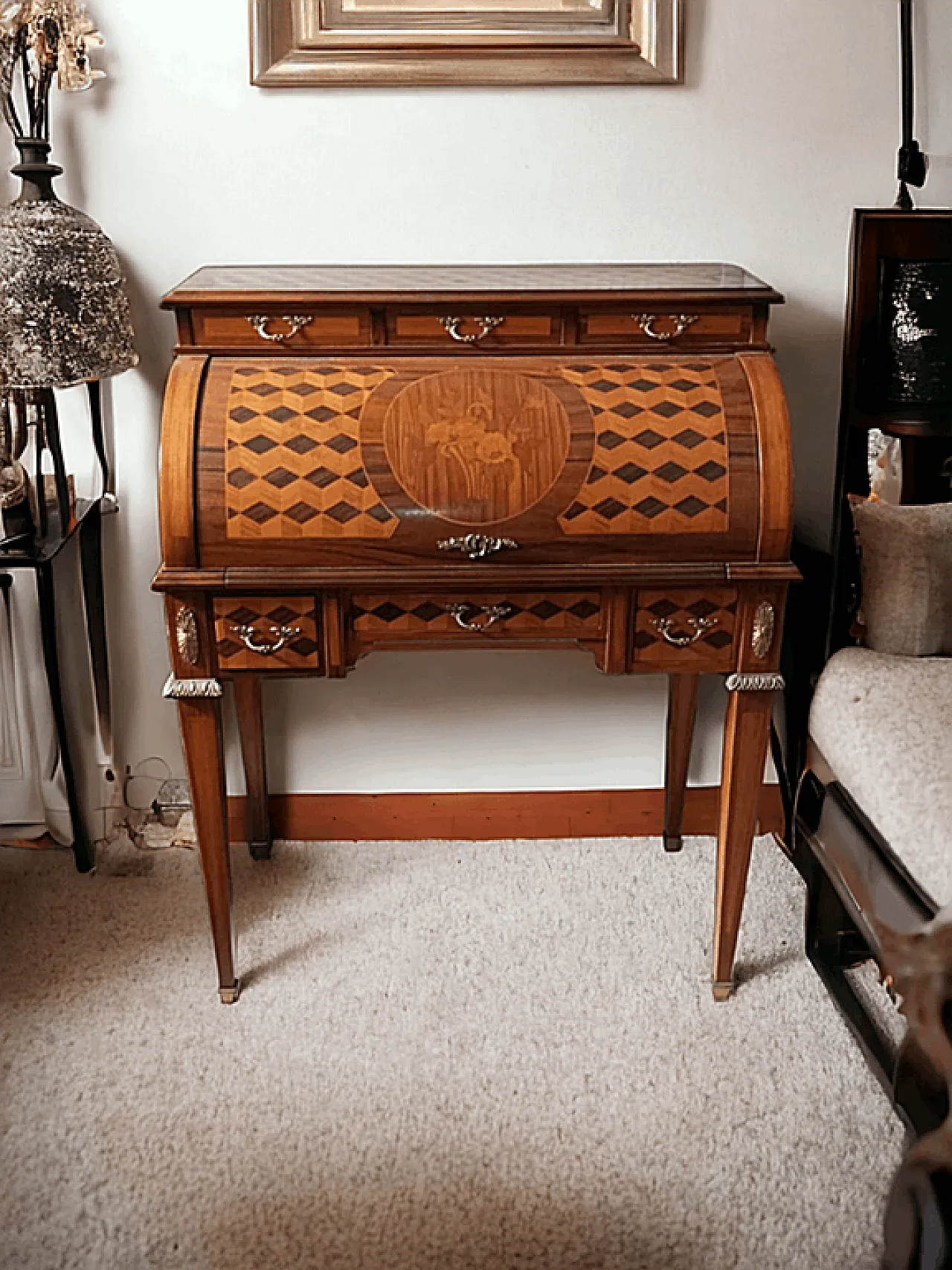 Secreaire a cilindro con intarsi e fregi a bronzo, '900 7