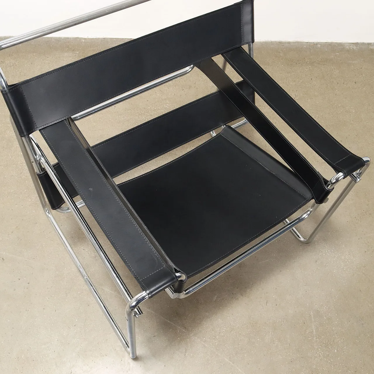 Poltrona Wassily B3 in pelle di Marcel Breuer per Gavina, anni '70 8