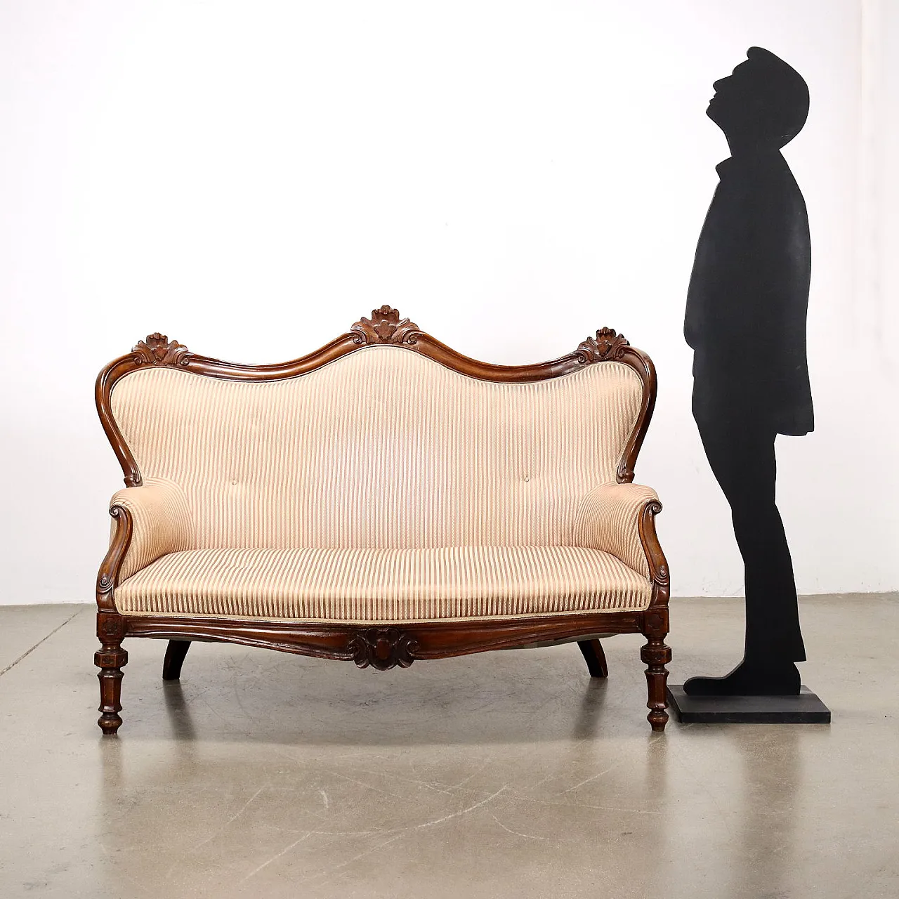 Divano Umbertino in noce e tessuto, '800 2