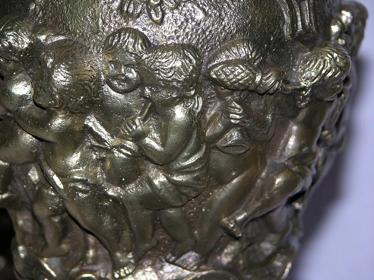 4 sets of bronze jugs and basins by Colleoni di Bergamo, 1930s 10