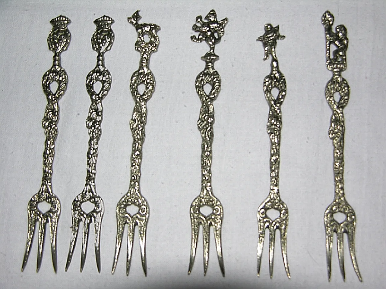 Collezione di Posate con stemmi araldici, anni '20 4