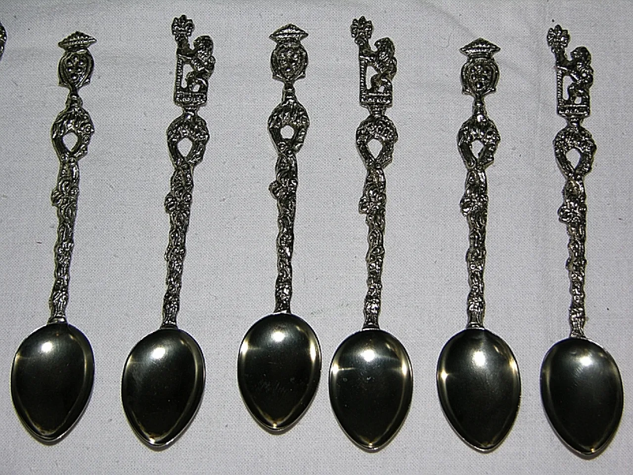 Collezione di Posate con stemmi araldici, anni '20 5