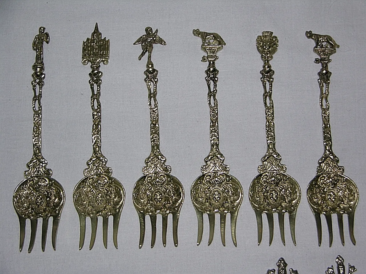 Collezione di Posate con stemmi araldici, anni '20 15