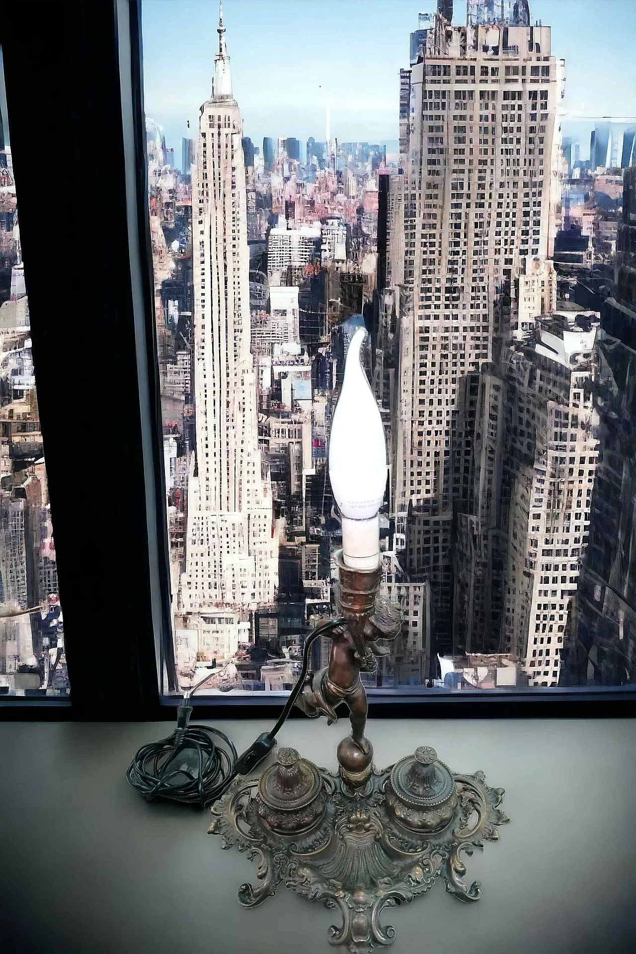 Inkwell Lamp in chiseled bronze with putto, 1920s 2