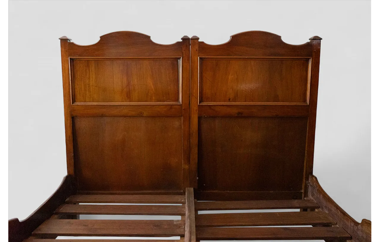 Letto matrimoniale in legno massello con cassetti, '900 4