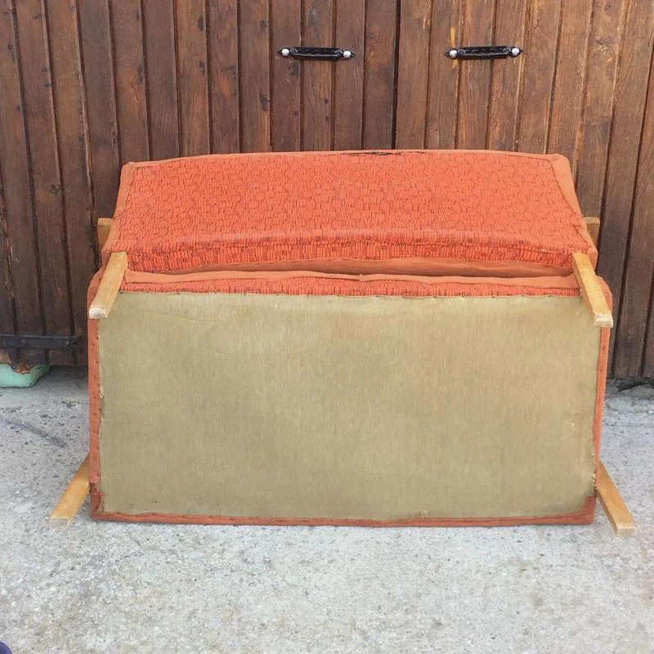 Divanetto a due posti in legno di faggio, anni '60 9