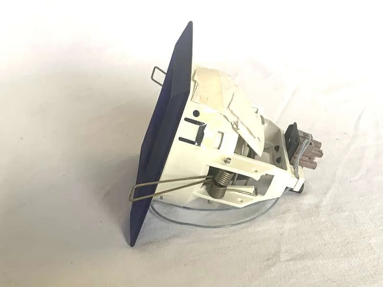 Recessed spotlight by Roberto Pamio for Leucos, 1980s 2