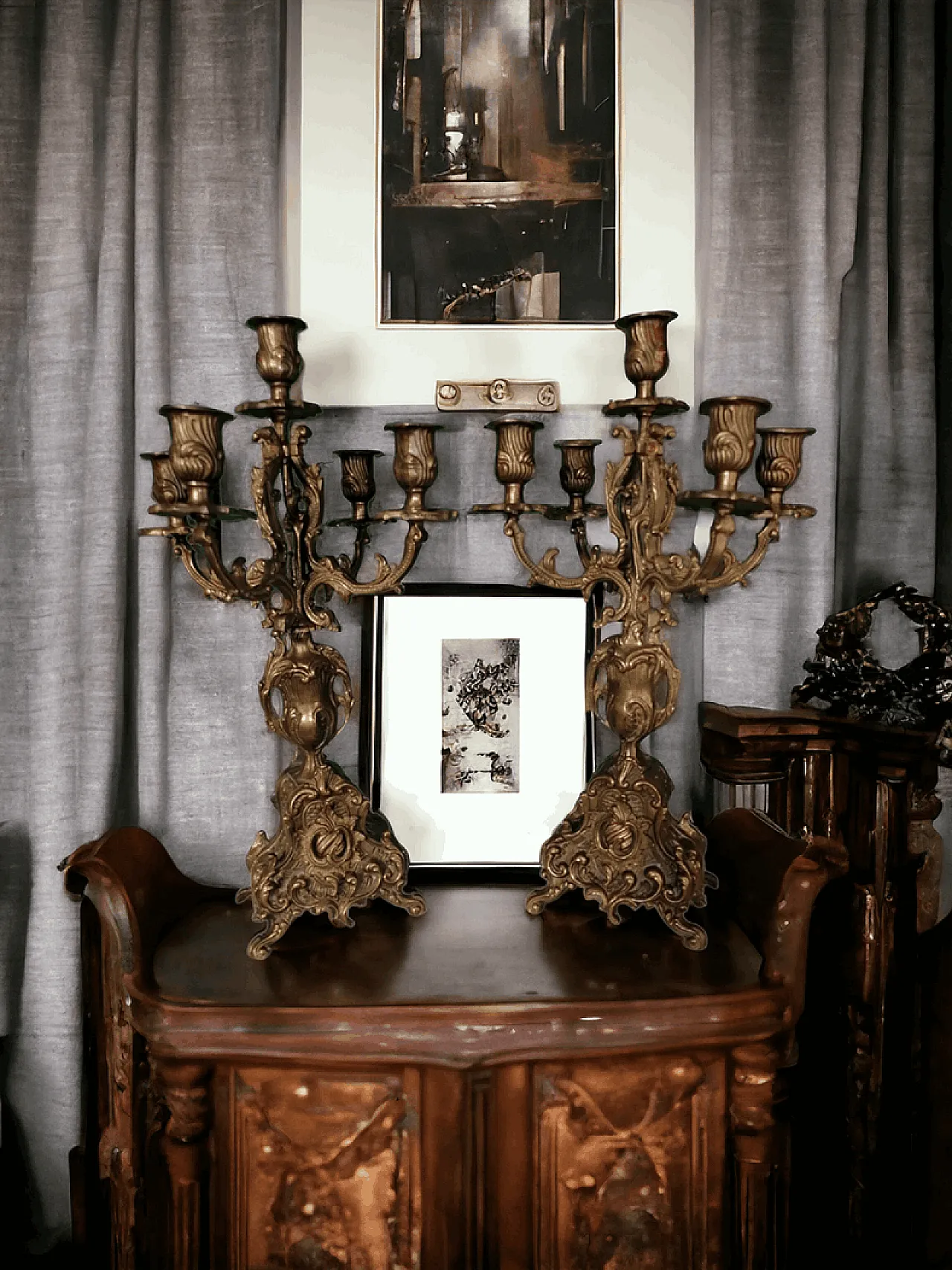 Coppia Candelabri a Bronzo Cesellati a Cinque Candele, anni '20 3