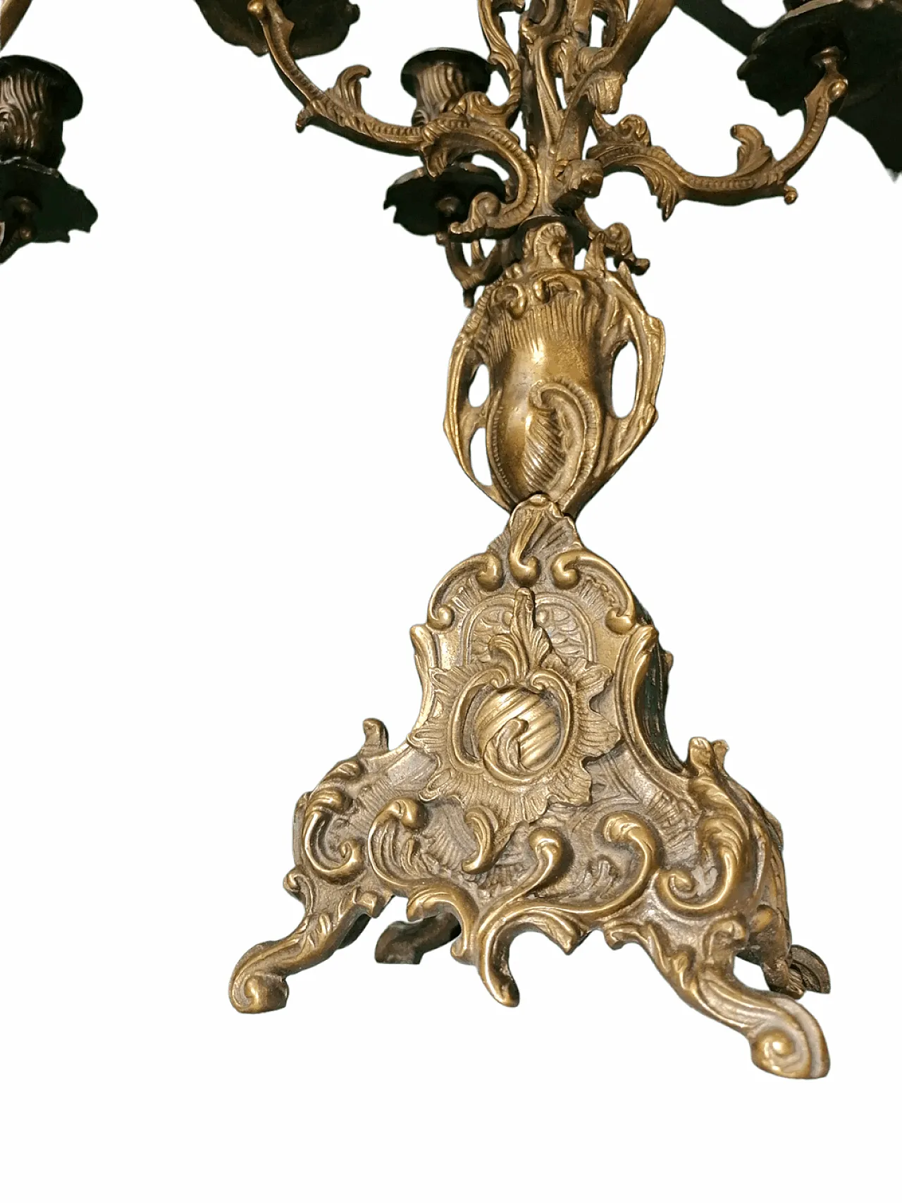 Coppia Candelabri a Bronzo Cesellati a Cinque Candele, anni '20 5