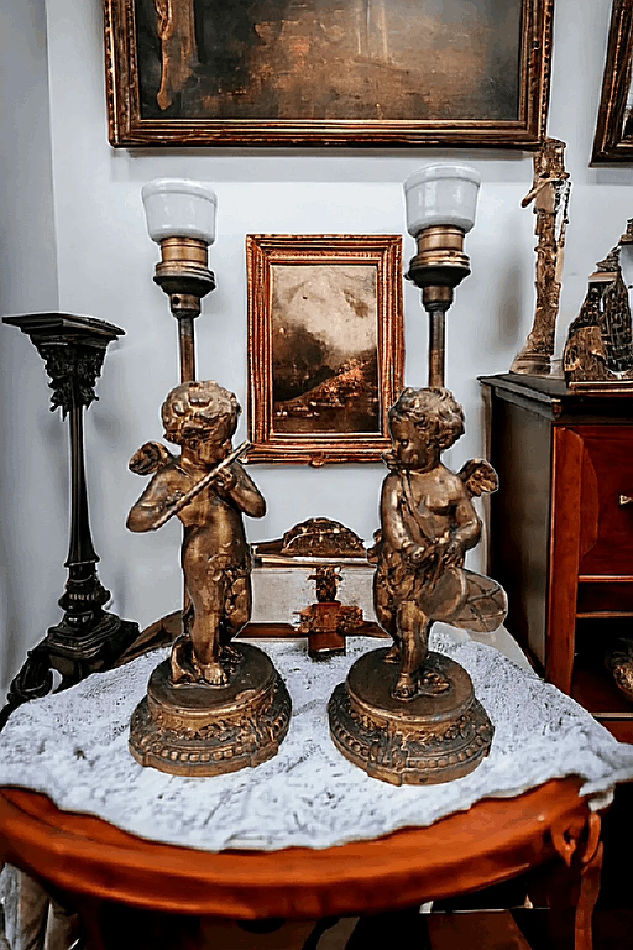 Coppia di Lampade Amorini a Bronzo, anni '20 2