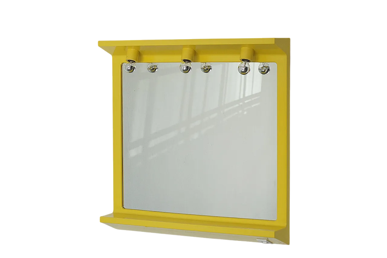 Specchio da parete Space Age giallo di Makio Hasuike, anni '80 5