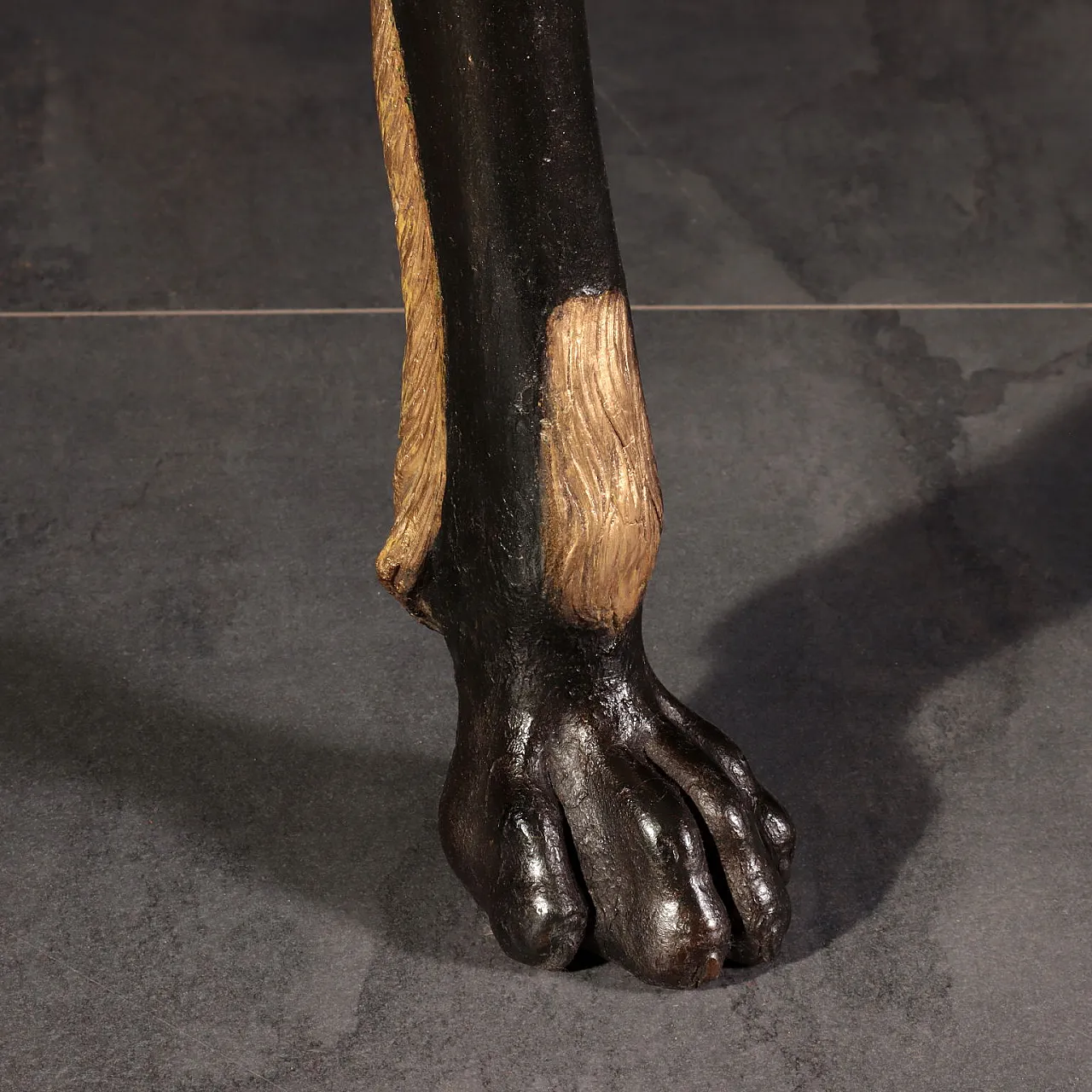 Wood and alabaster gueridon with Egyptian-style caryatids, 19th century 5