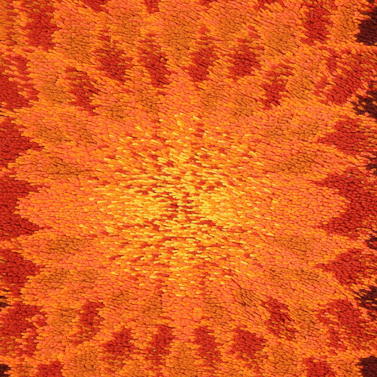 Tappeto in misto lana a pelo lungo 3