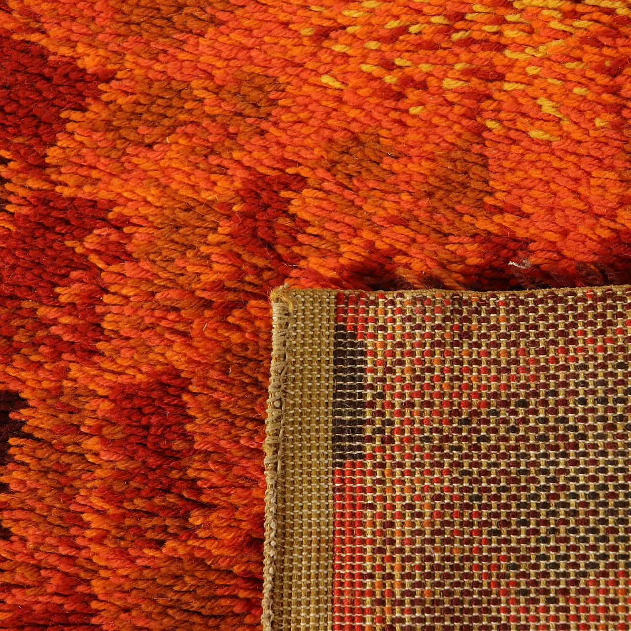 Tappeto in misto lana a pelo lungo 10