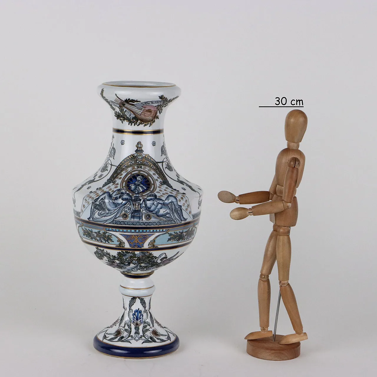 Paris Royal porcelain vase, early 20th century 3