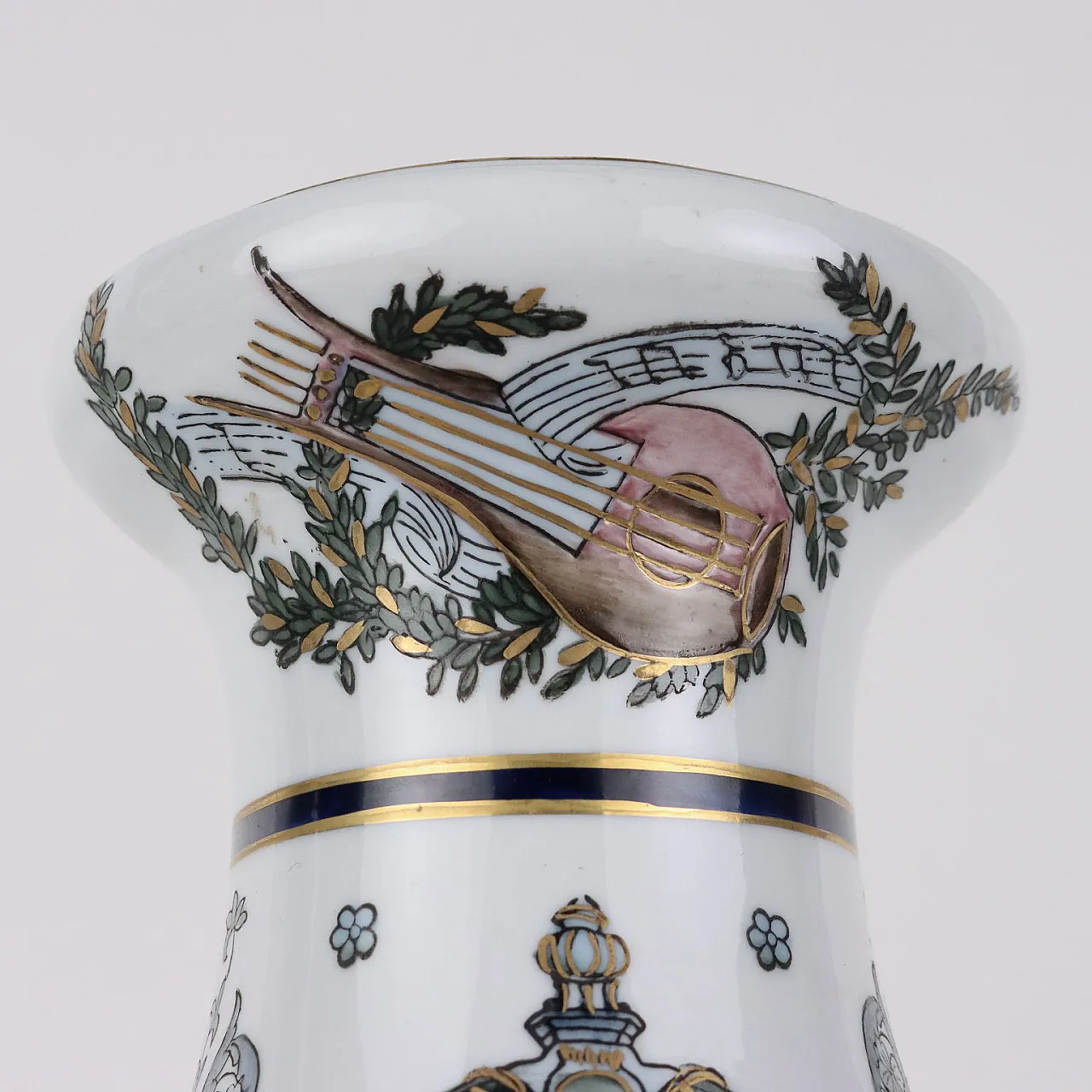 Paris Royal porcelain vase, early 20th century 7
