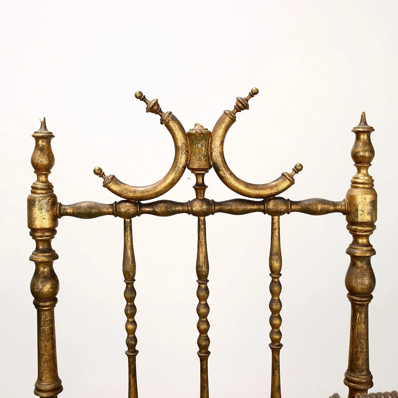 Portariviste in legno dorato e seta ricamata, '800 4