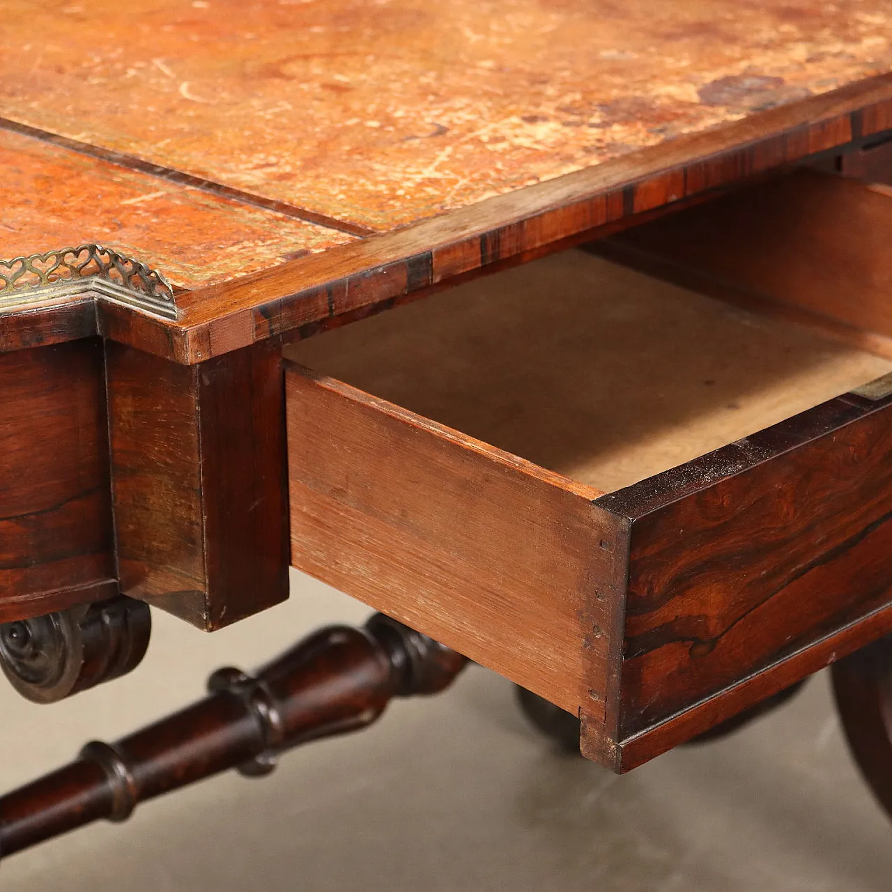 Exotic wood writing desk with drawers, 19th century 3