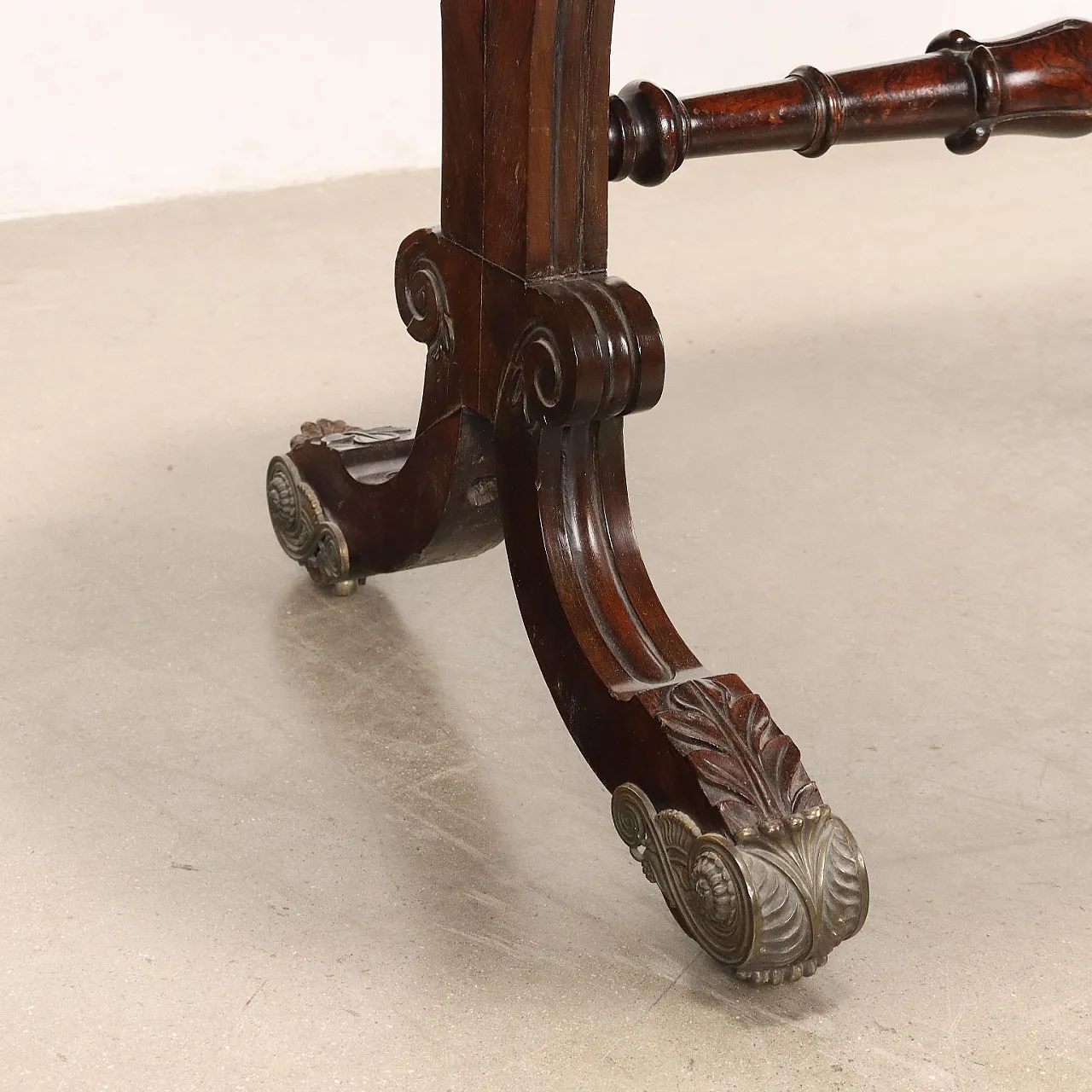 Exotic wood writing desk with drawers, 19th century 7