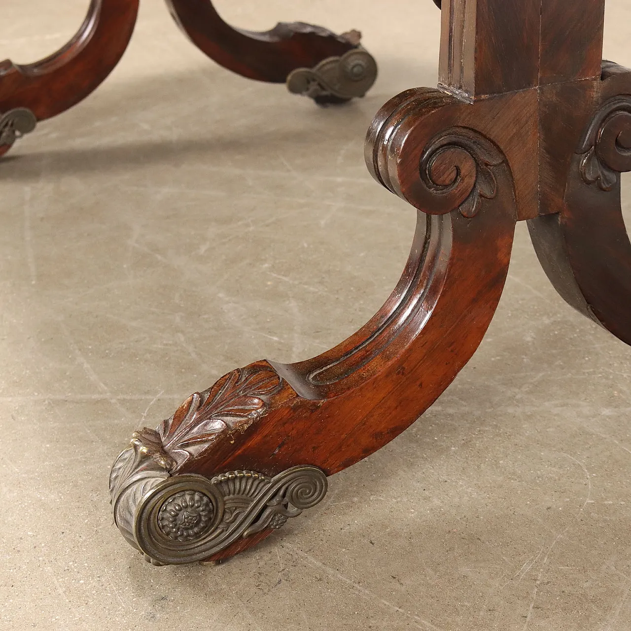 Exotic wood writing desk with drawers, 19th century 8