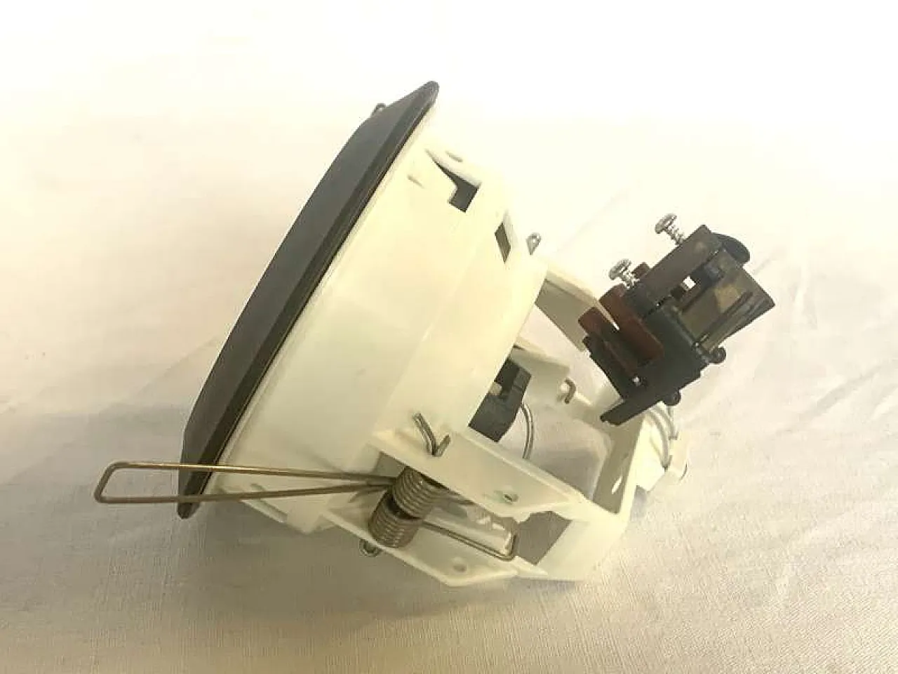 Faretto a incasso HERA 2 di Roberto Pamio per Leucos, anni '80 2