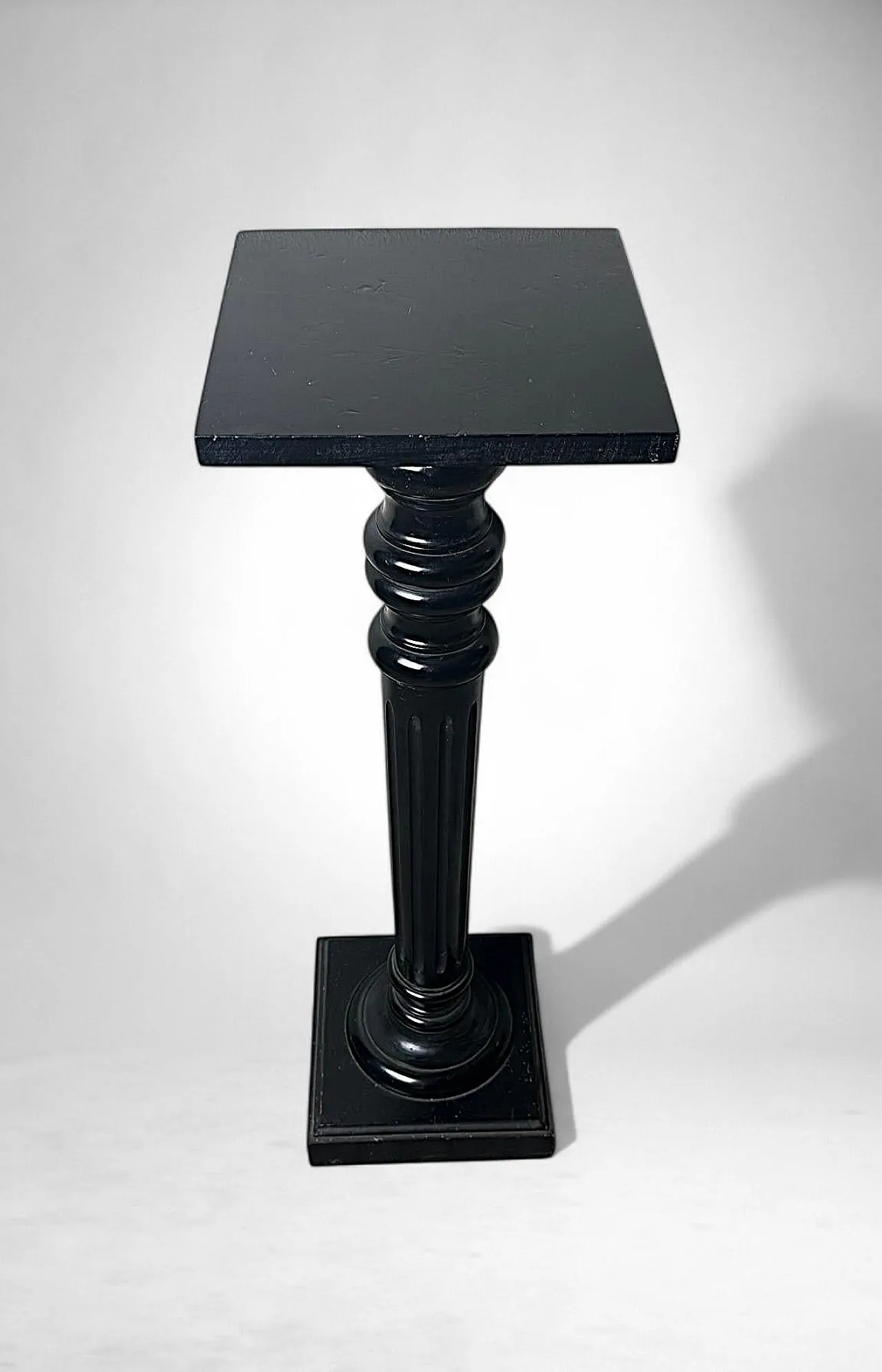 Pedestal in ebonized walnut, 19th century 4