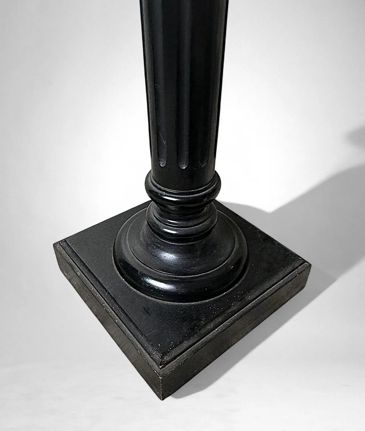 Pedestal in ebonized walnut, 19th century 13