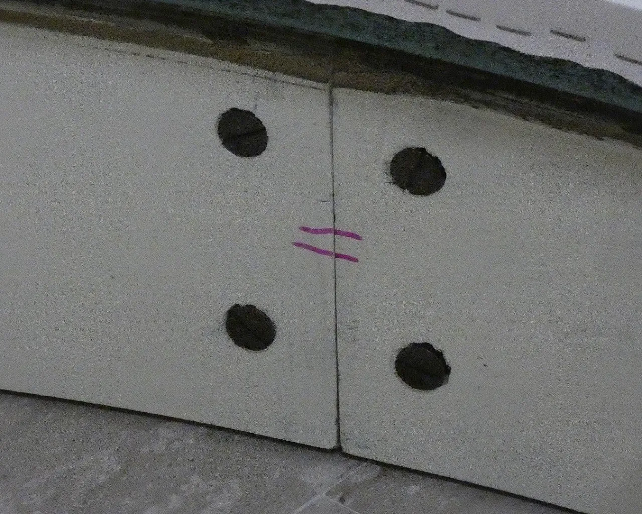 Round Six-Piece Swivel Bed with Corner Frame, 1970s 34