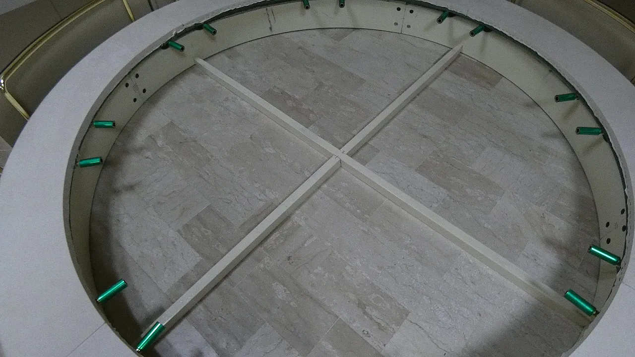 Round Six-Piece Swivel Bed with Corner Frame, 1970s 37