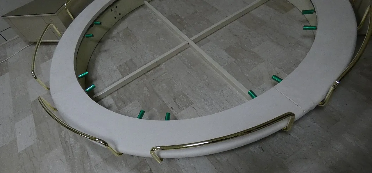 Round Six-Piece Swivel Bed with Corner Frame, 1970s 38