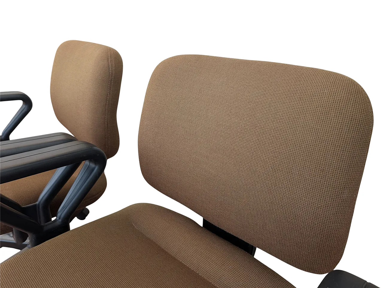 Pair of armchairs from the 80s office 4