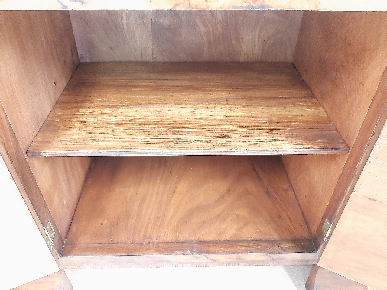 Art deco sideboard in walnut and rosewood, 1930 2