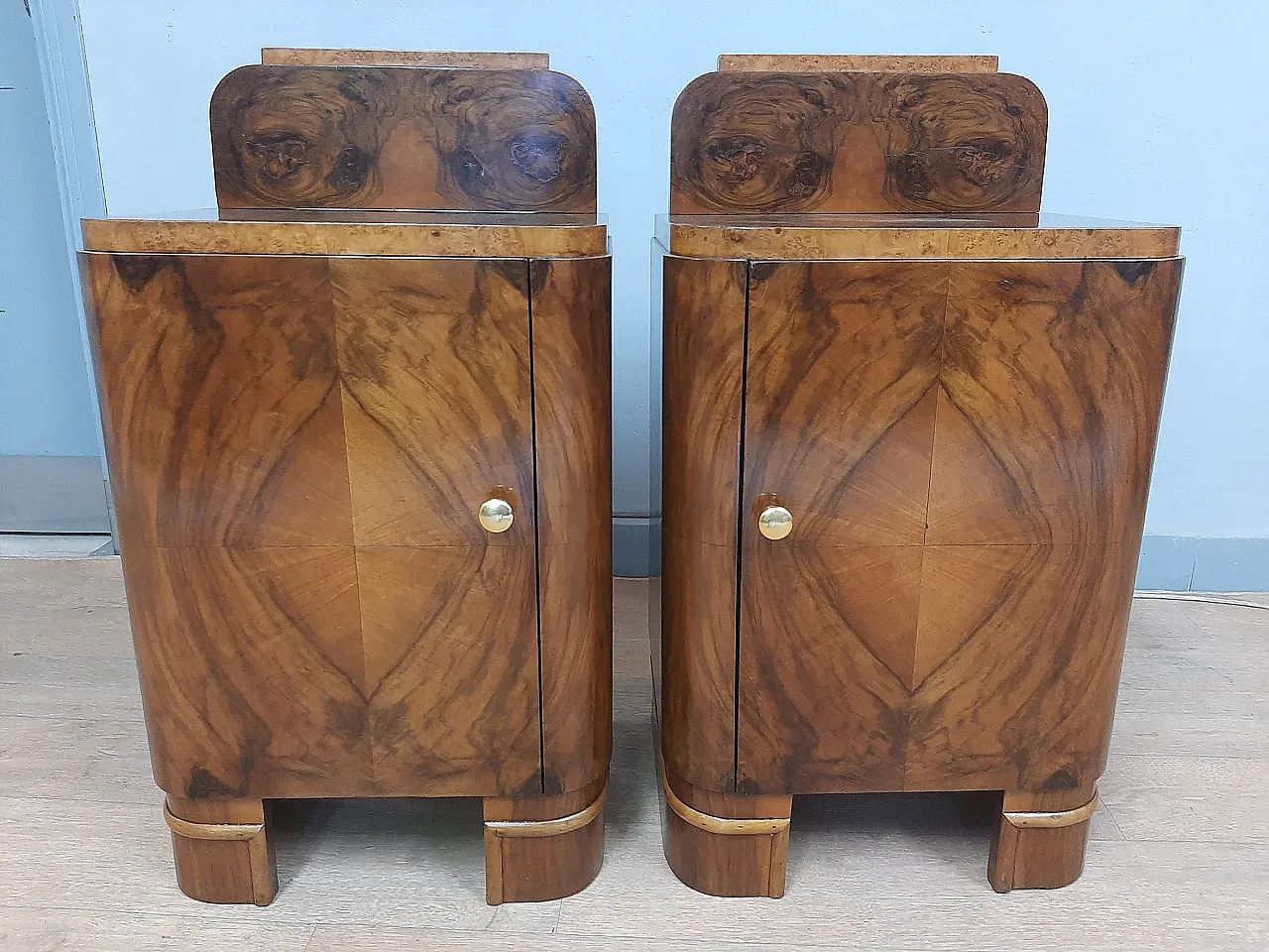 Pair of Art Deco beds in blonde and root, 1930-40 1